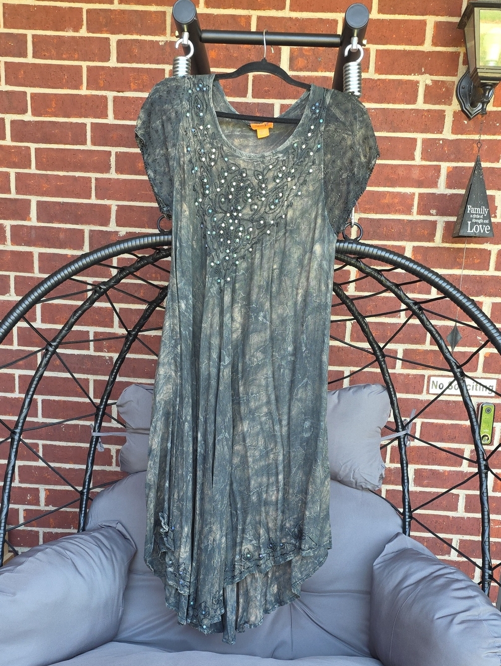Soft Black cotton dress. Embroidered neckline detail. Per Loved.